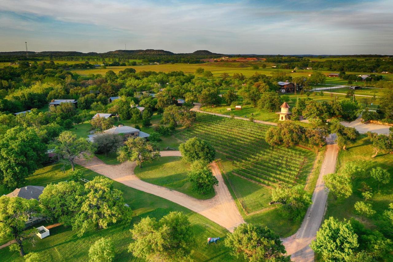 Barons CreekSide Resort Fredericksburg Buitenkant foto