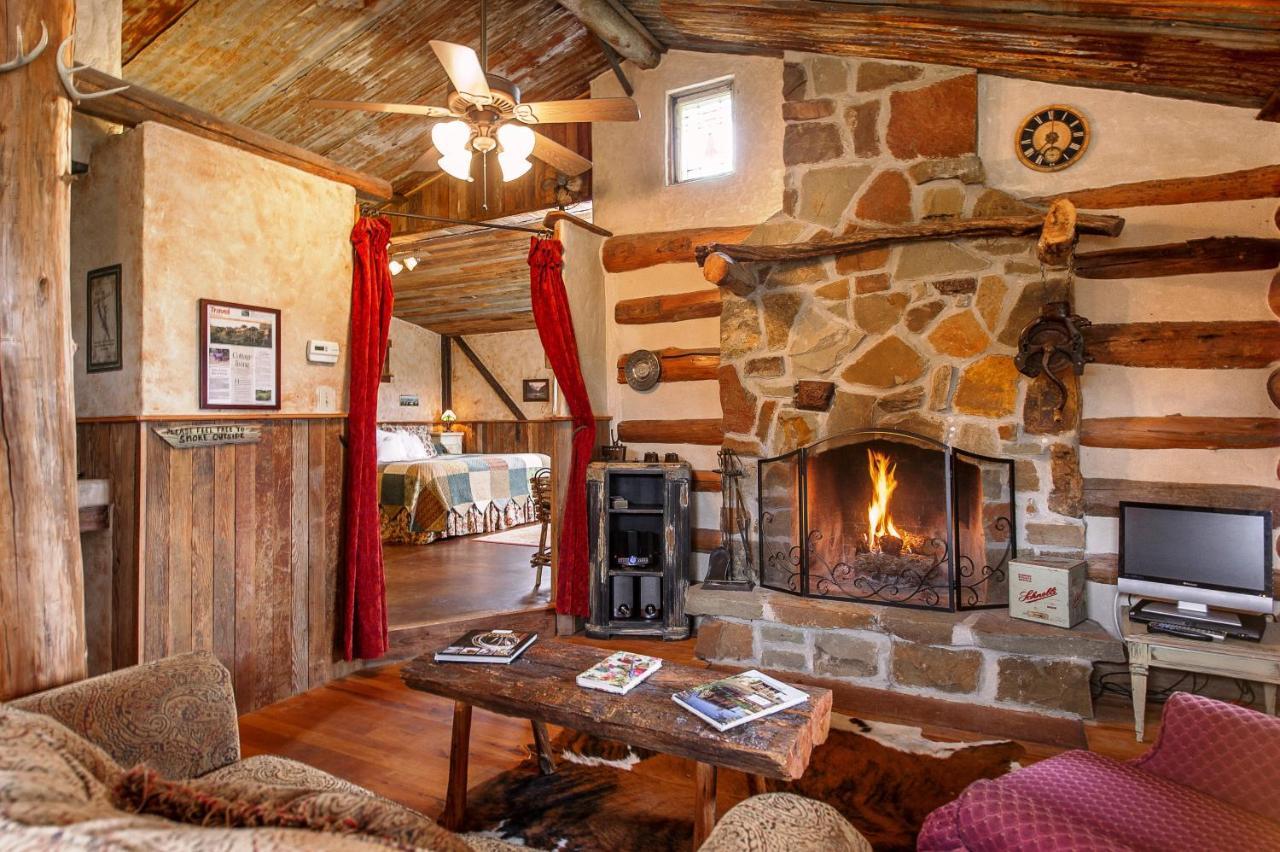 Barons CreekSide Resort Fredericksburg Buitenkant foto