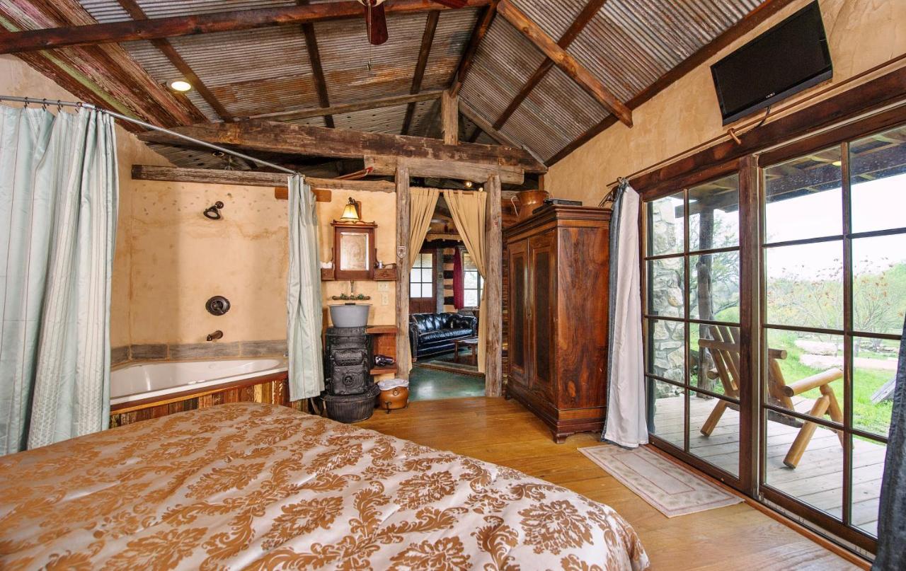 Barons CreekSide Resort Fredericksburg Buitenkant foto