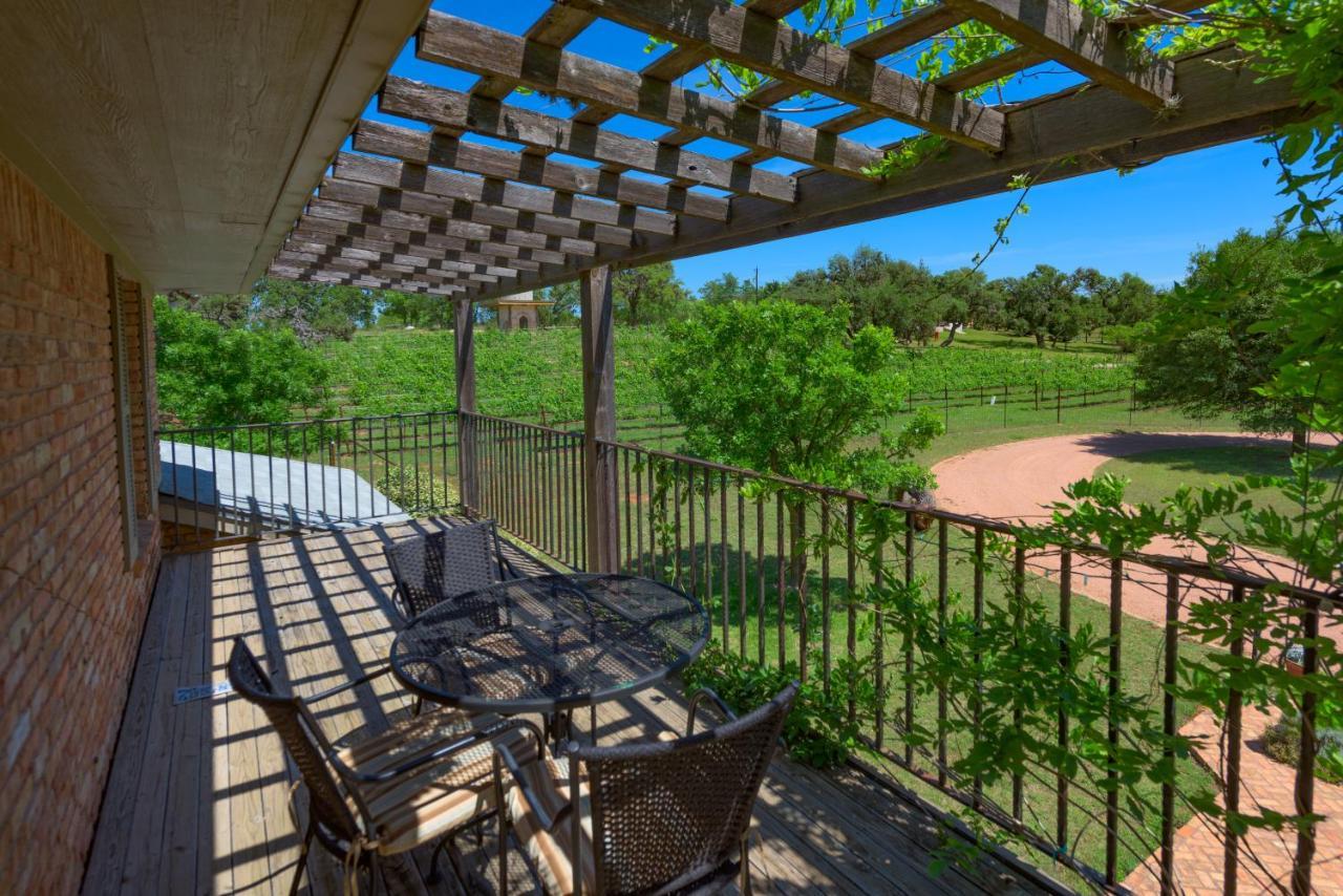 Barons CreekSide Resort Fredericksburg Buitenkant foto