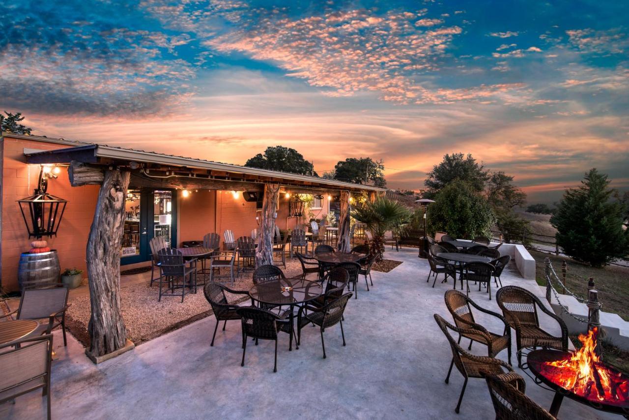 Barons CreekSide Resort Fredericksburg Buitenkant foto