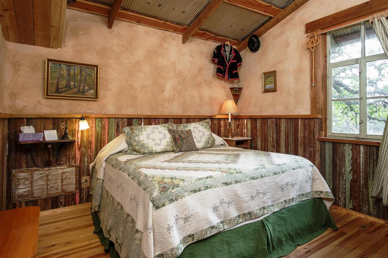 Barons CreekSide Resort Fredericksburg Buitenkant foto