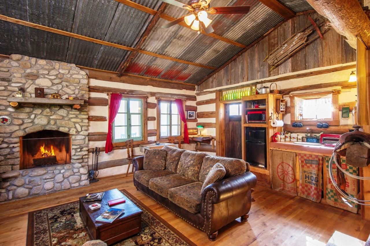 Barons CreekSide Resort Fredericksburg Buitenkant foto