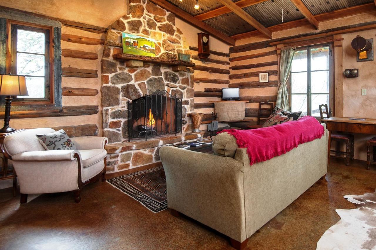 Barons CreekSide Resort Fredericksburg Buitenkant foto
